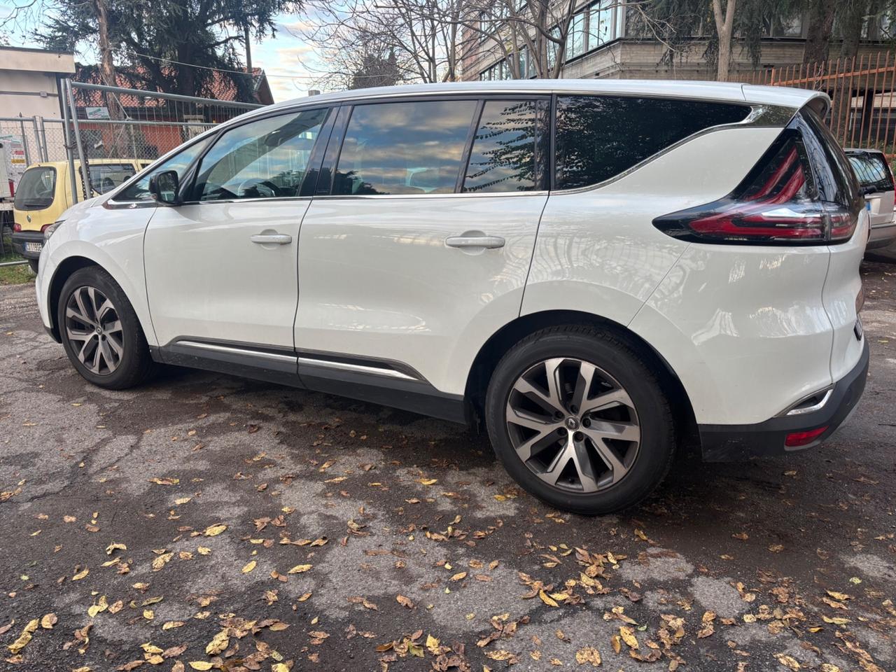 Renault Espace dCi 160CV EDC Energy Initiale Paris 4Control