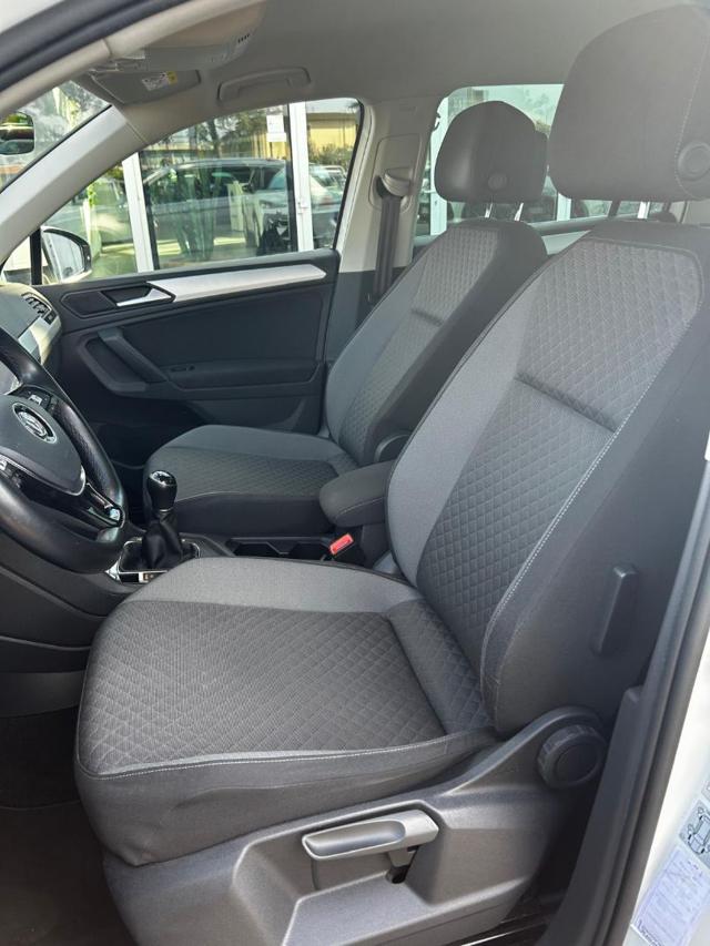 VOLKSWAGEN Tiguan 1.6 TDI SCR Sport BlueMotion Technology