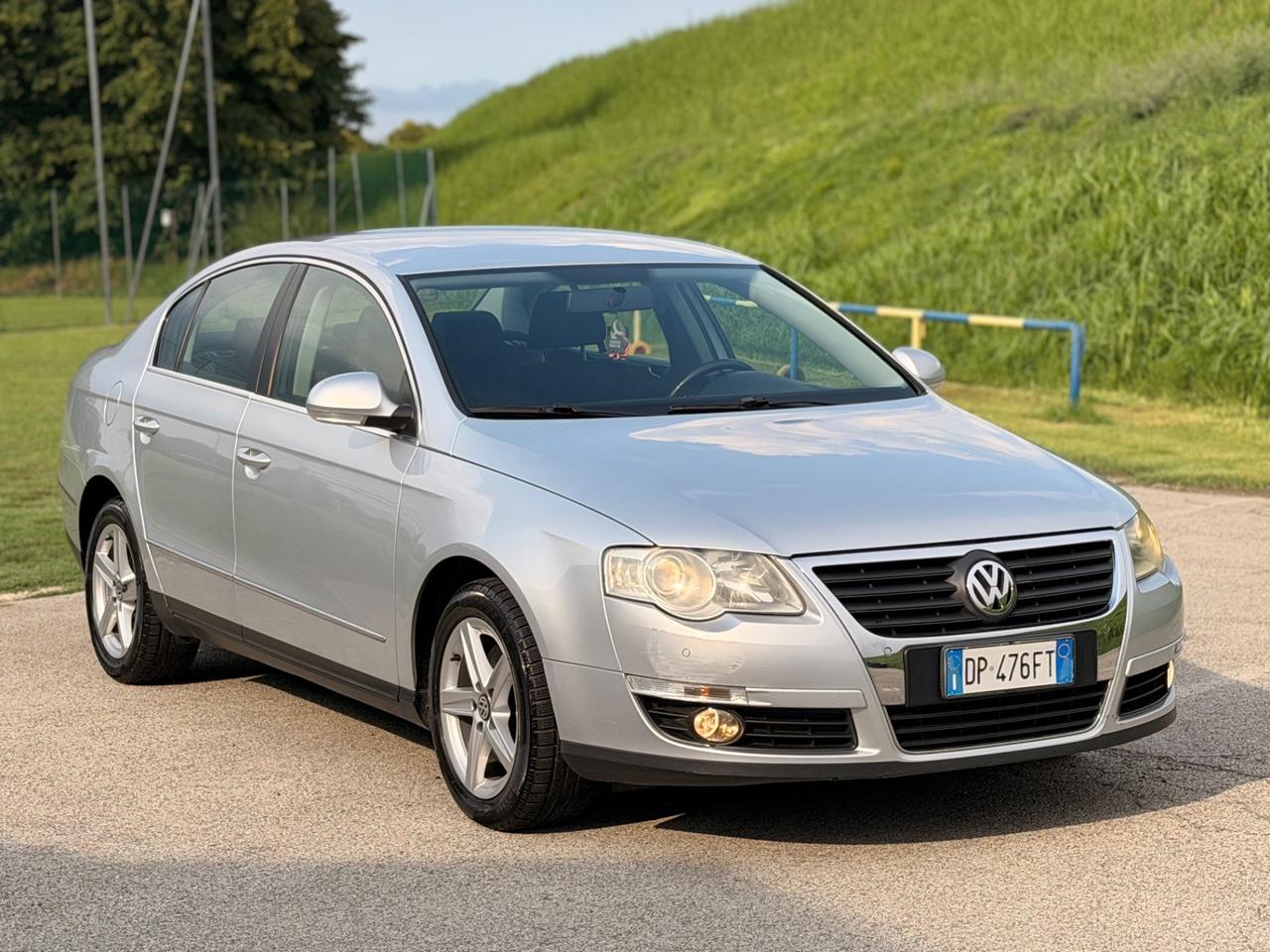 Volkswagen Passat 2.0 TDI DPF Comfortline
