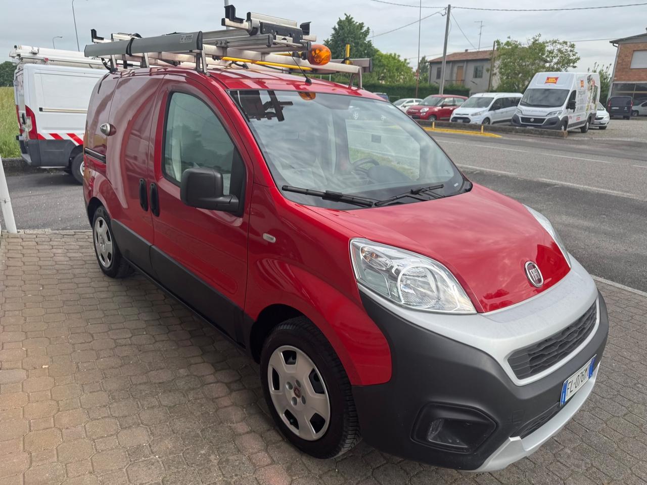 Fiat Fiorino 1.3 MJT 95CV Cargo Adventure Allestito officina