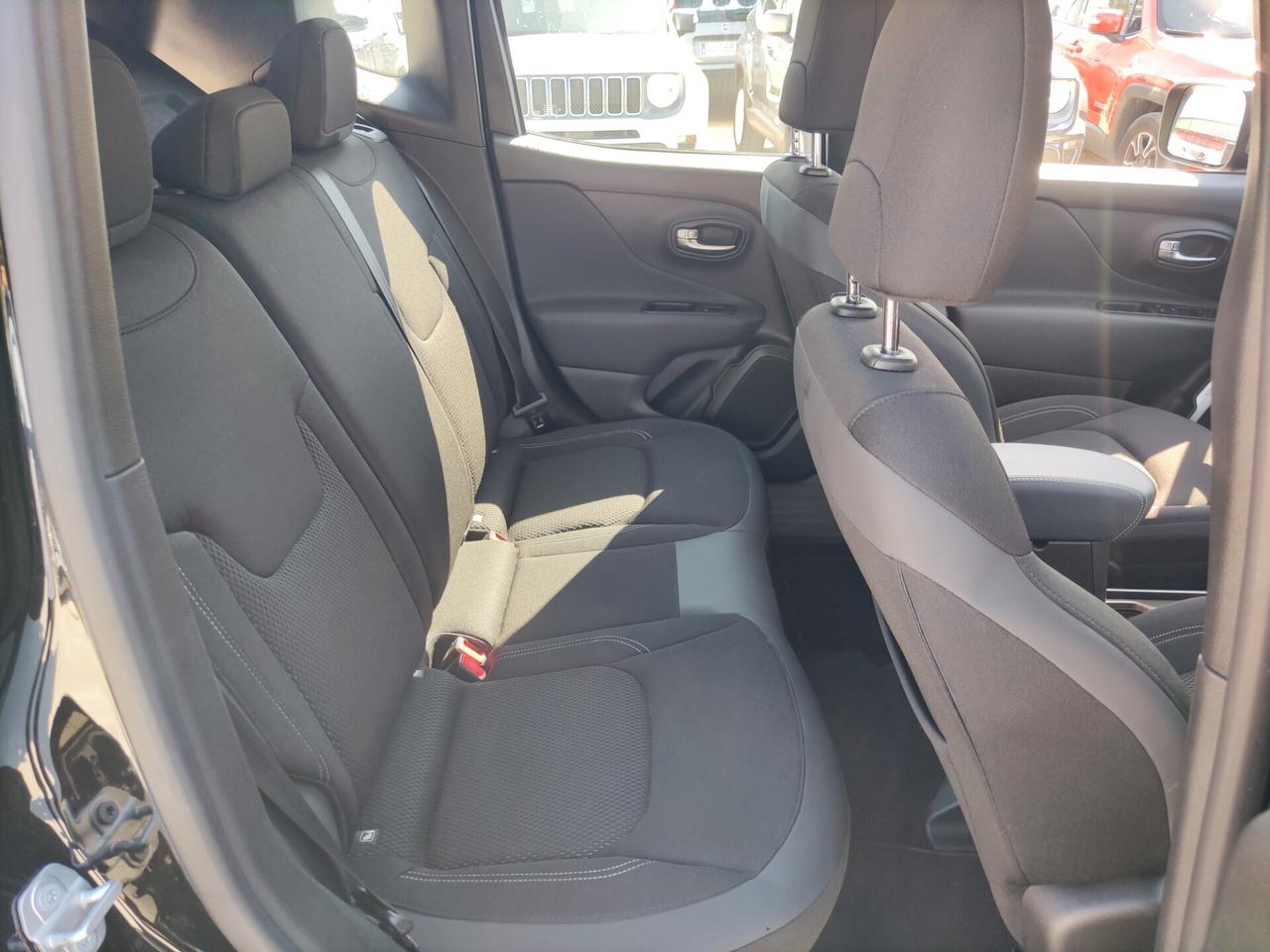 Jeep Renegade 1.3 T4 DDCT Limited