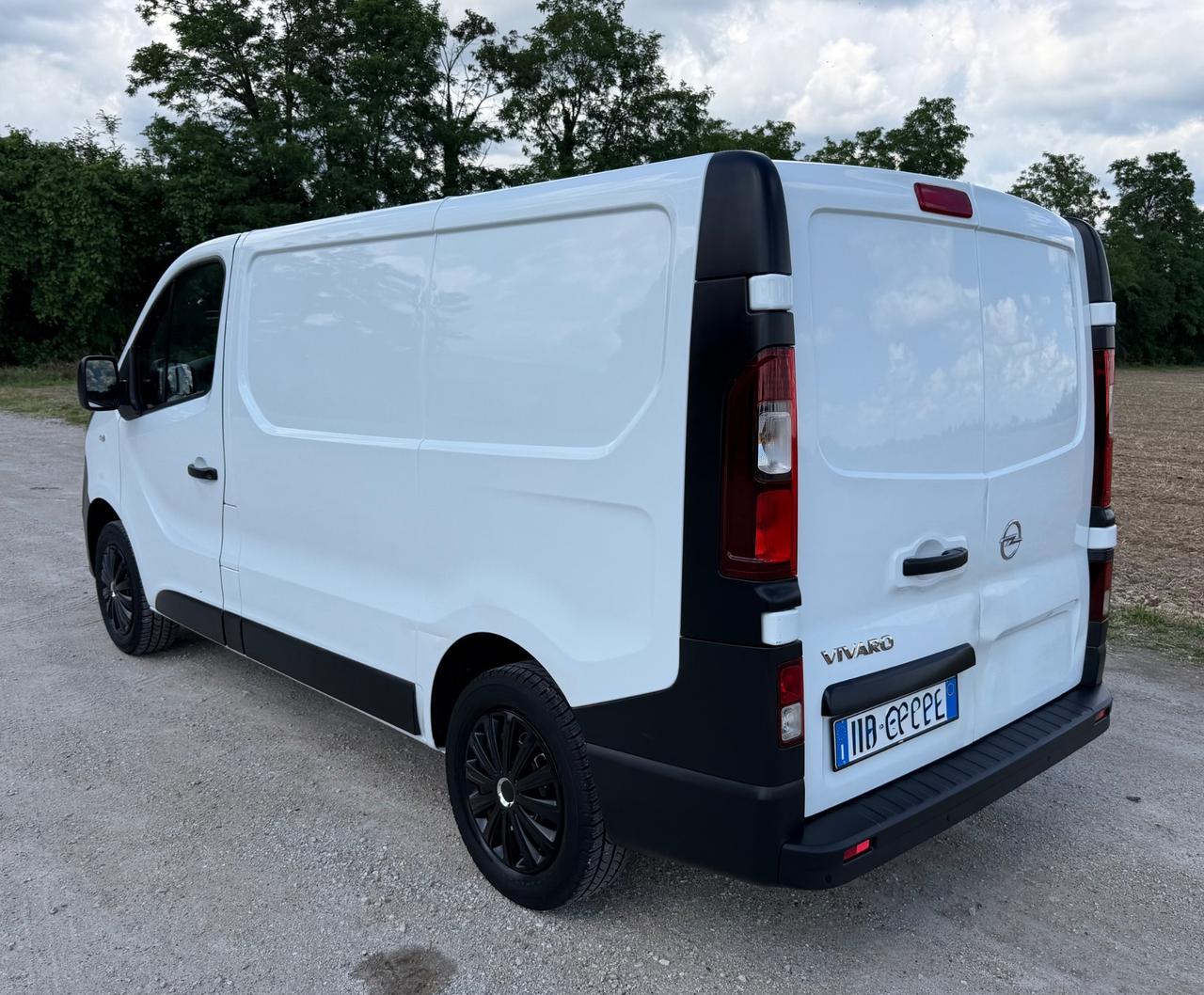 OPEL VIVARO 1.6 DCi AUTOCARRO FURGONE VAN AUTO