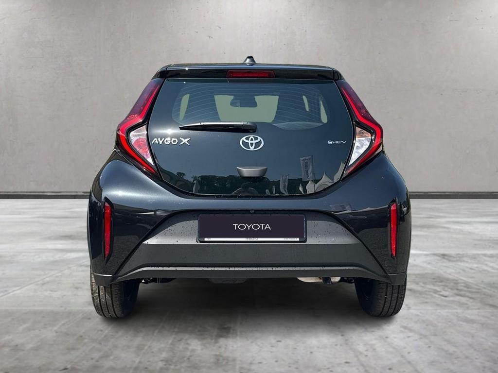 Toyota Aygo X 1.5 hybrid e-cvt