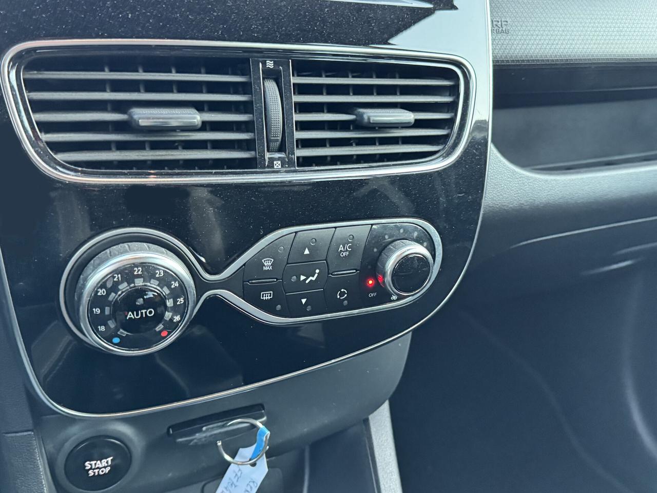 Renault Clio dCi 8V 75 CV Start&Stop 5 porte Energy Intens