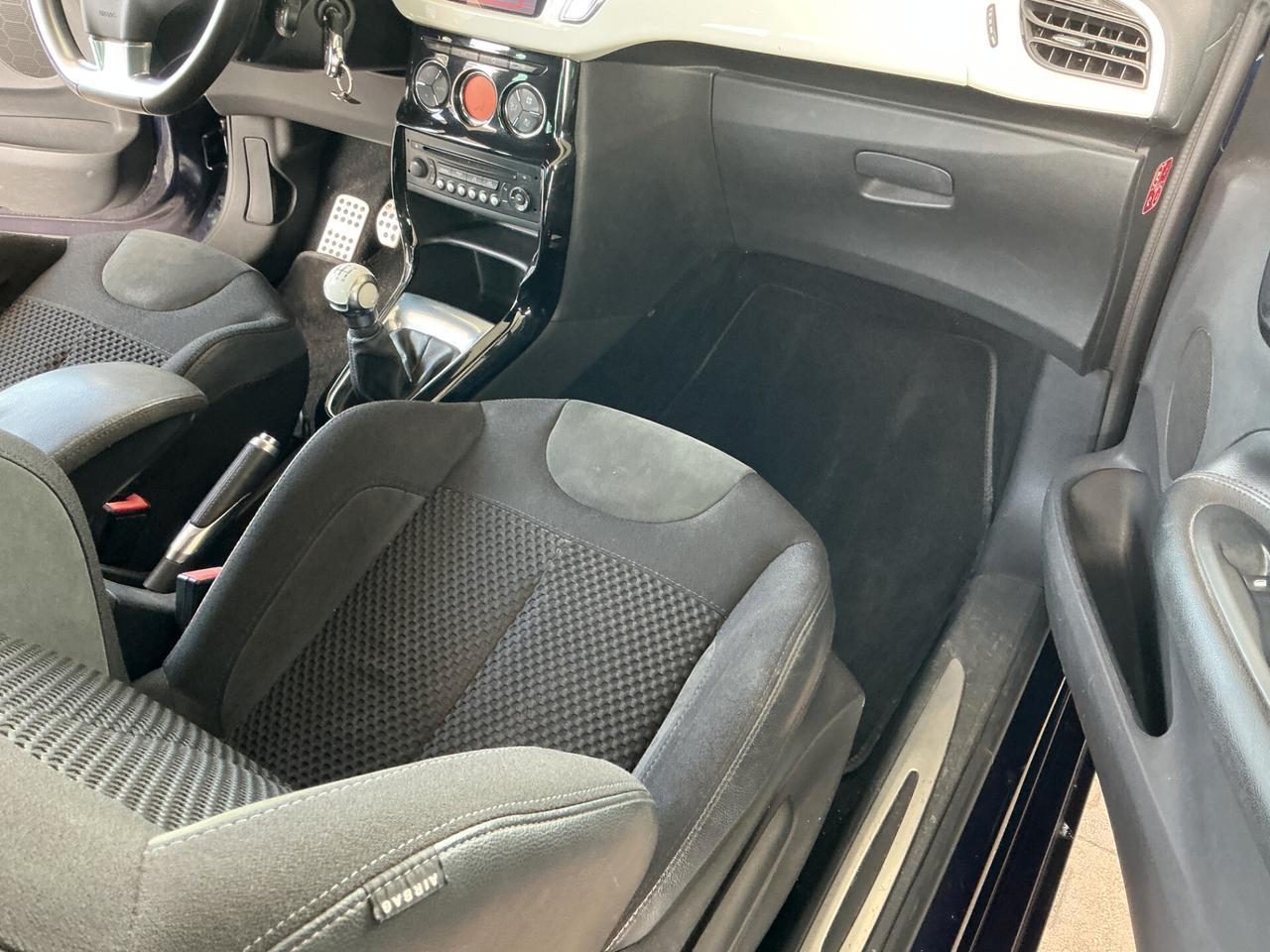 ds3 BlueHDi 100 S&S Sport Chic