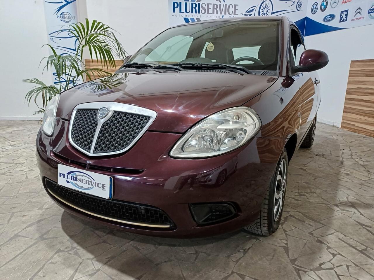 Lancia Ypsilon 1.3 MJT BELLISSIMA - 2011