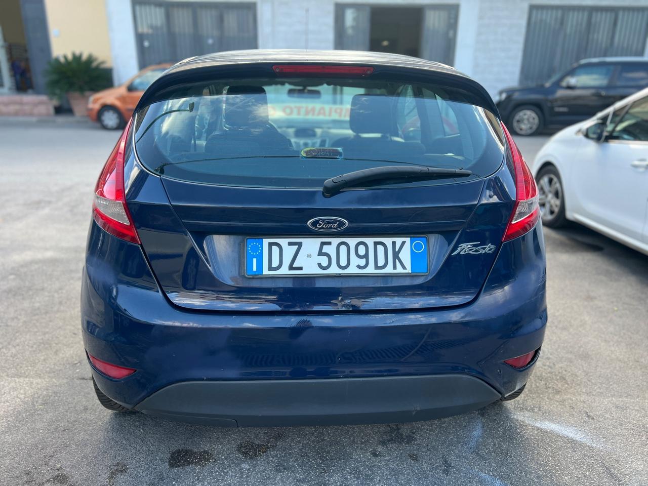 Ford Fiesta 1.4 Benzina/Gpl Anno 2010 Km 175,000