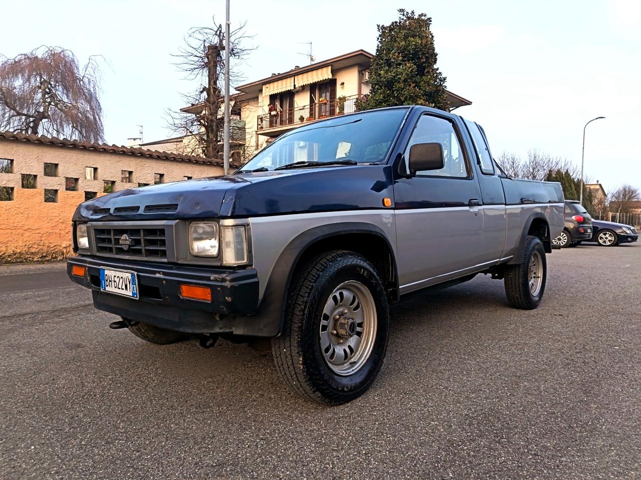 Nissan King Cab Pick-up