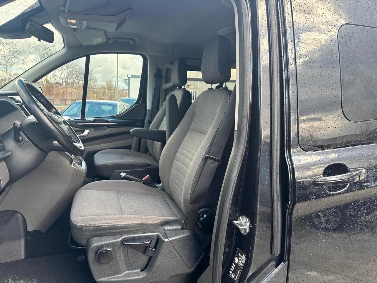 Ford Tourneo Custom 2.0 TDCi 185CV aut. PL Titanium