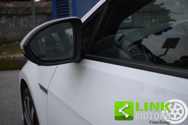 VOLKSWAGEN Golf eHIBRID