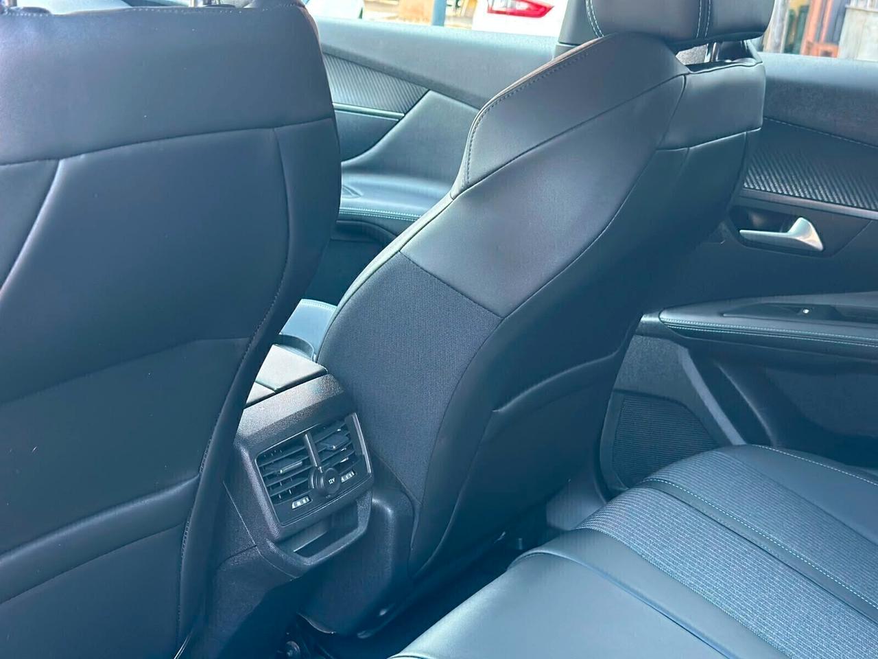 Peugeot 3008 BlueHDi 130 S&S EAT8 Allure Pack