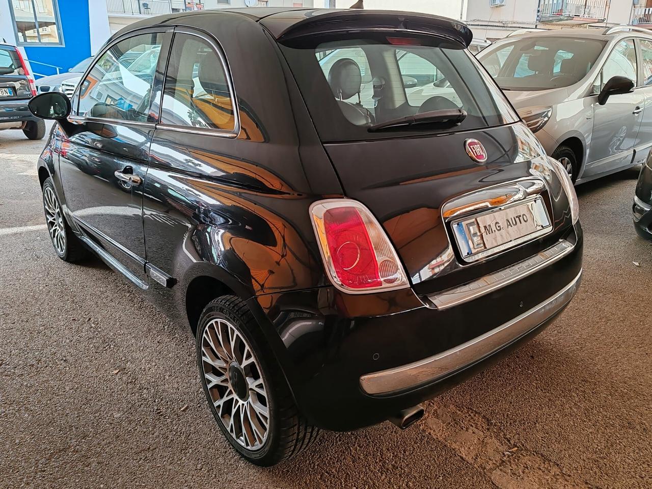 FIAT 500 LOUNGE