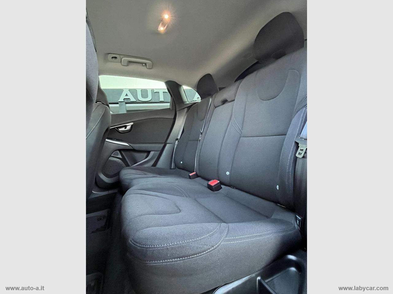 VOLVO V40 D2 Geartronic CROSS COUTRY