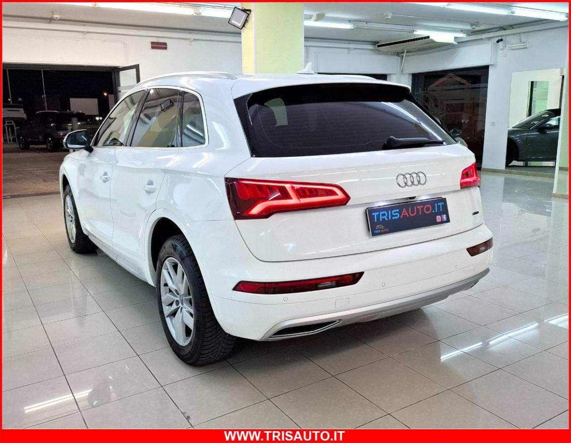 AUDI Q5 35 2.0 Tdi S-tronic Quattro Business Sport (NAVI)