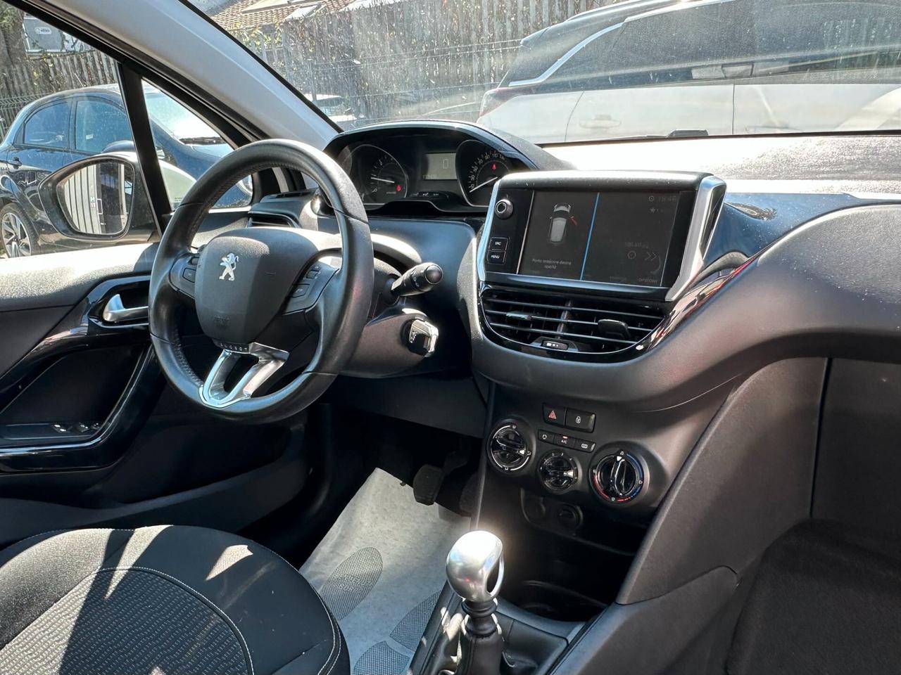 Peugeot 208 BlueHDi 75 5 porte Allure