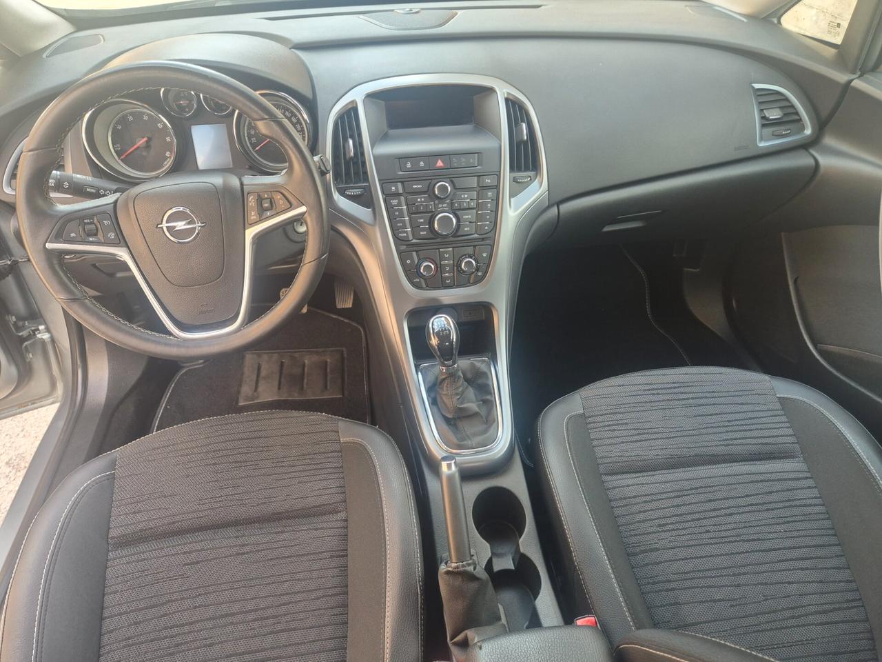 OPEL ASTRA 1.6 CDTI 110 CV BERLINA ANNO 2015 KM CERTIF