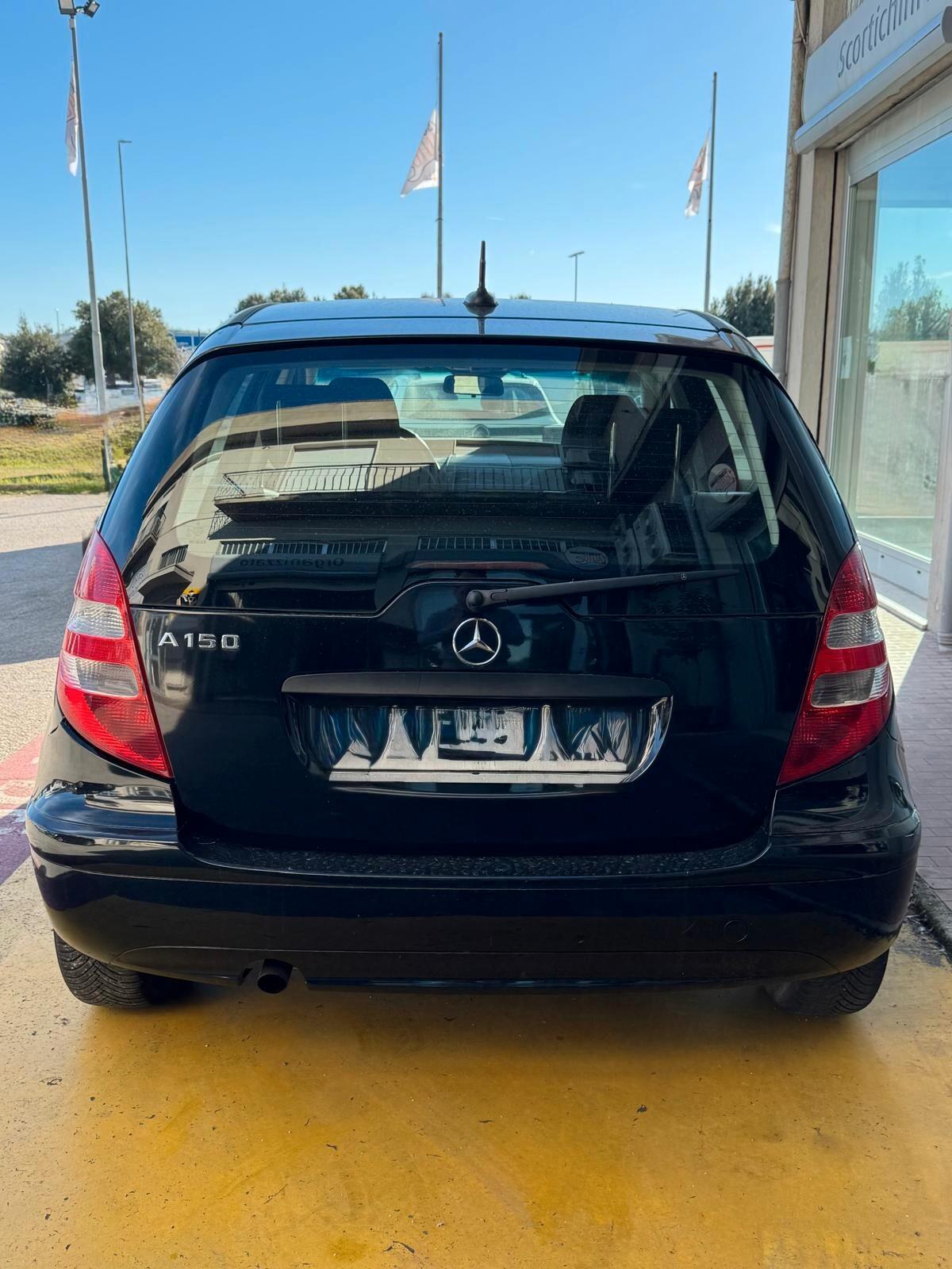 Mercedes-benz A 150 Classic Basic