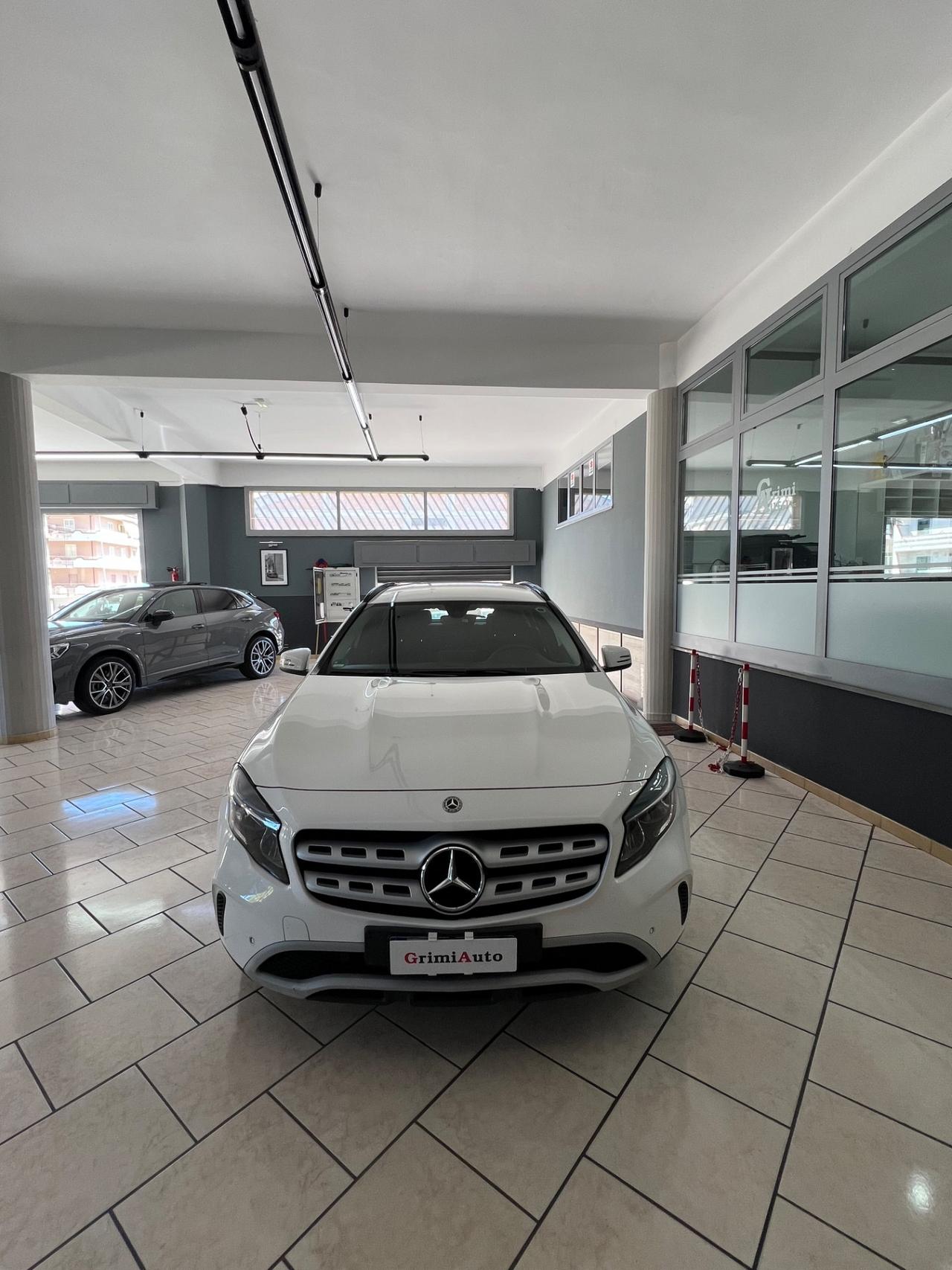 Mercedes-benz GLA 200 d Automatic Business