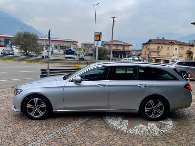 MERCEDES-BENZ E 220 d S.W. 4Matic Auto Business Sport