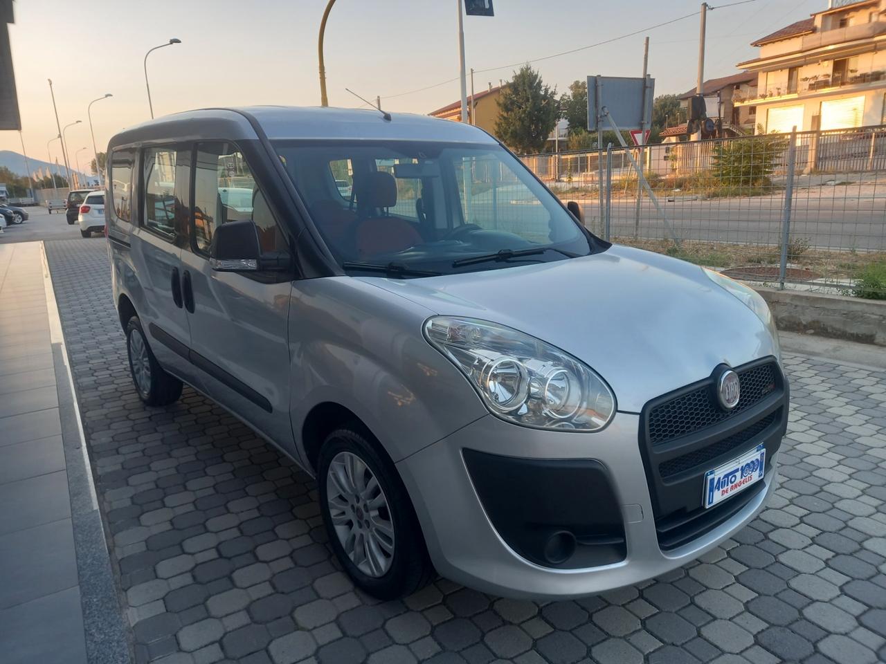 Fiat Doblo MULTIJEJET *** EMOTION *** AUTOVETTURA 5 POSTI