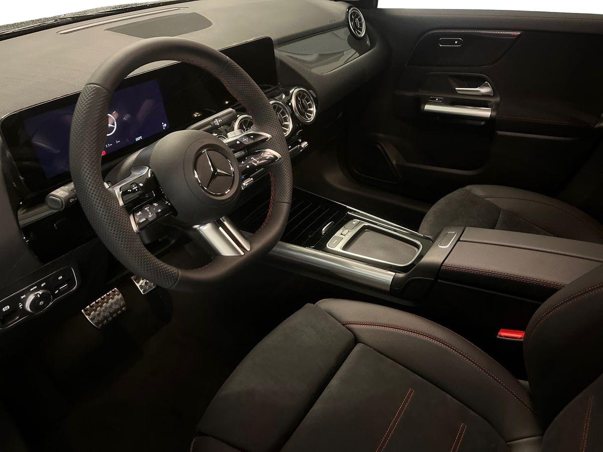 Mercedes-Benz GLA 200 d automatic