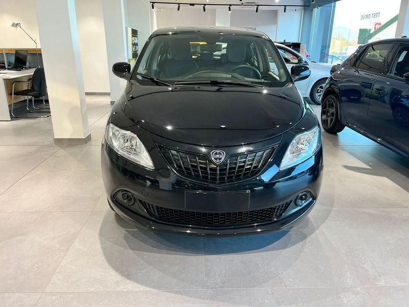 Lancia Ypsilon 1.0 FireFly 5 porte S&S Hybrid Oro