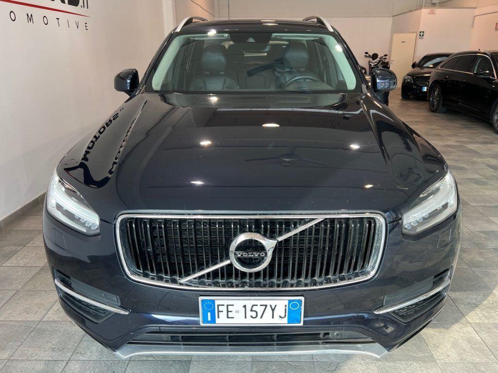Volvo XC90 D5 AWD Geartronic 7 posti Momentum