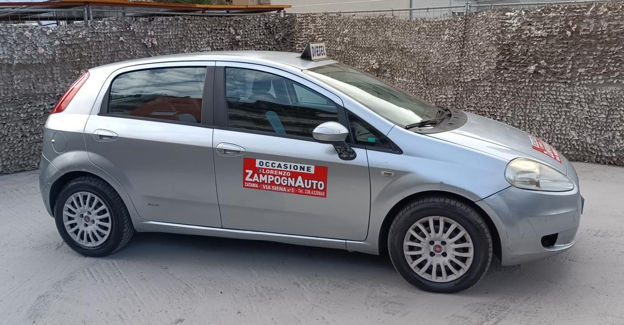 Fiat Grande Punto 1.3 MJT 75CV X NEOPATENTATO ZAMPOGNAUTO CT