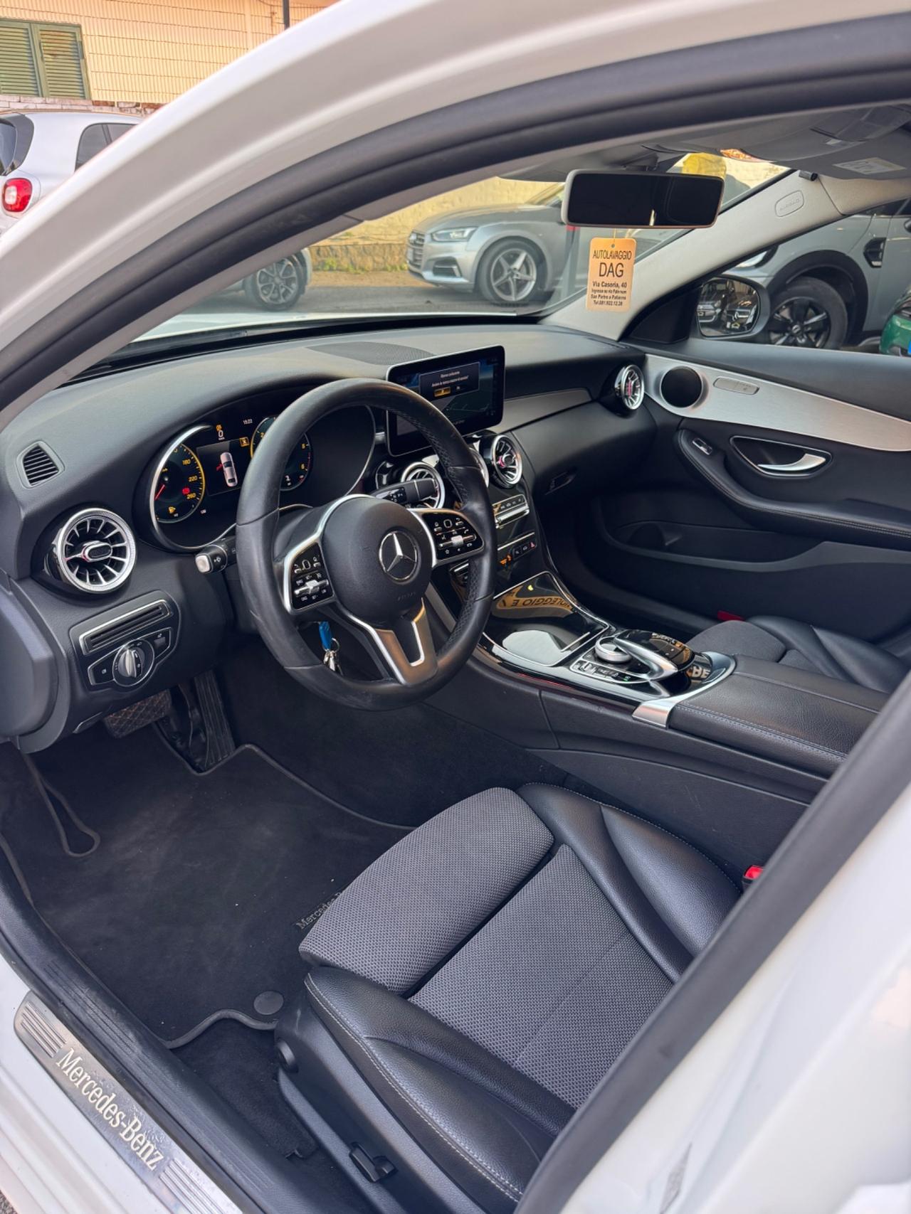 Mercedes-benz C 220 d Auto Premium