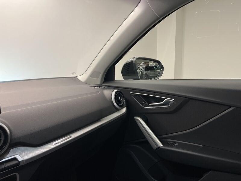 Audi Q2 Audi Identity Black 30 TDI 85(116) kW(CV) 6-marce