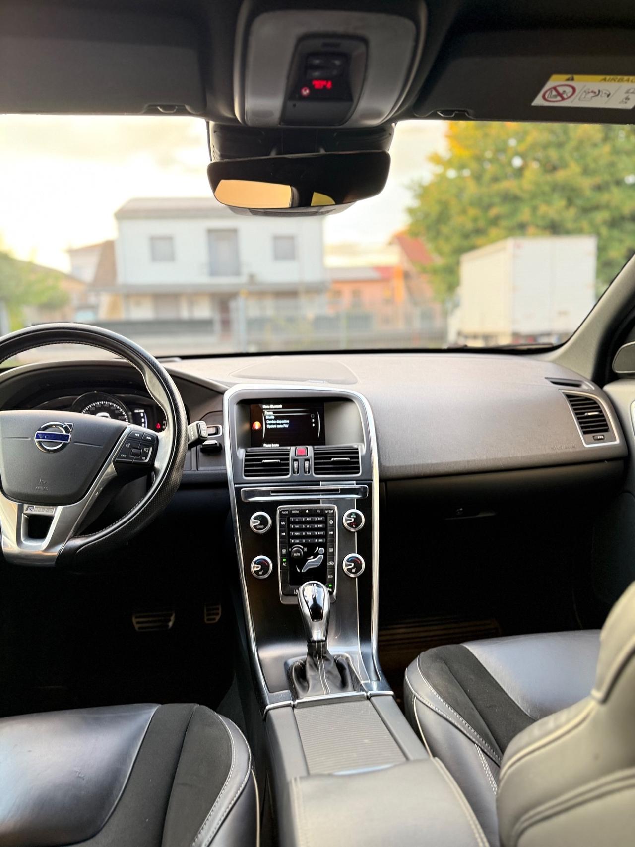 Volvo XC 60 XC60 D4 Geartronic R-design
