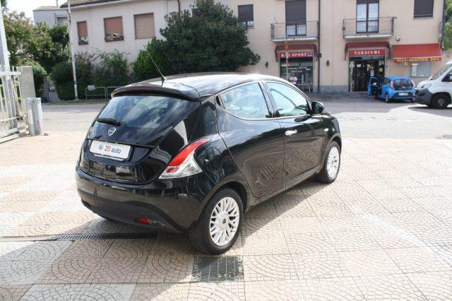 LANCIA Ypsilon 1.2 69 CV 5 porte GPL Gold