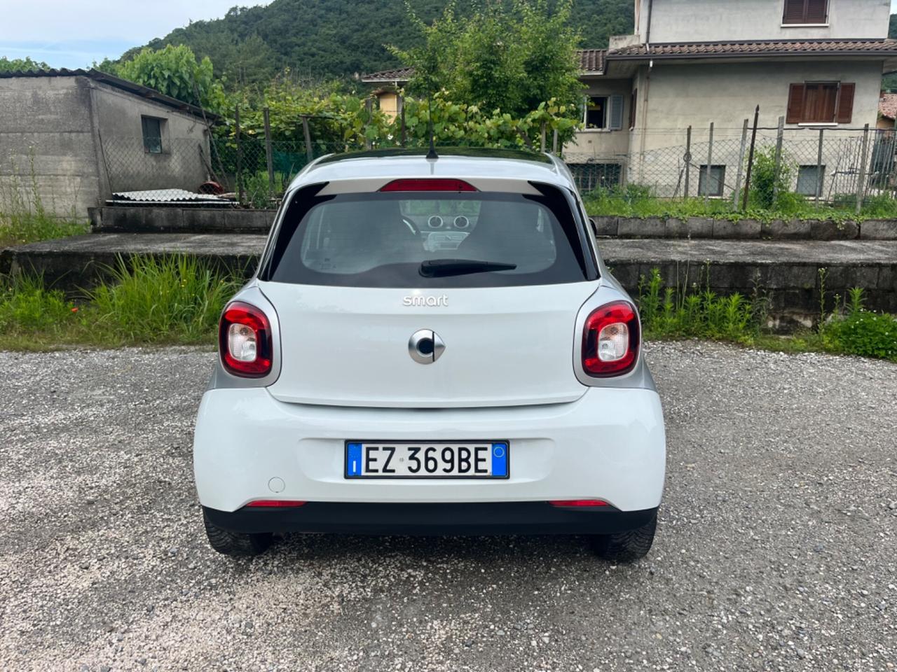 Smart ForFour 70 1.0 Passion neopatentati