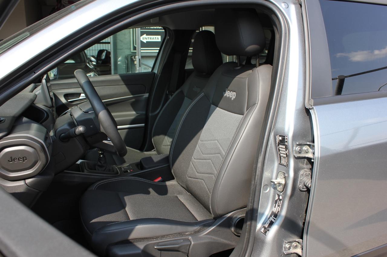 Jeep Avenger 1.2 Turbo 100 CV Altitude RETROCAMERA NAVY