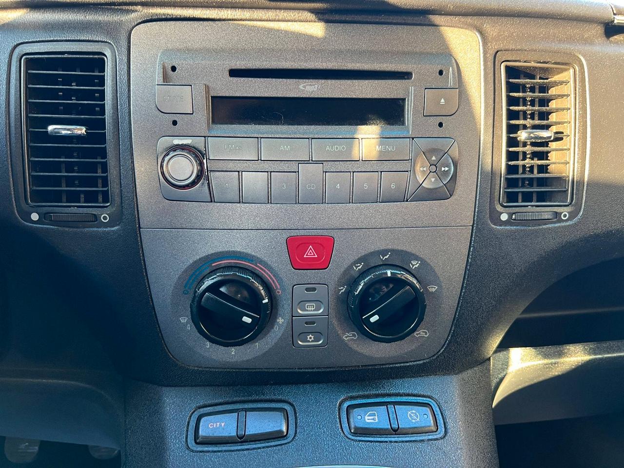 Lancia MUSA 1.3 Mjt 95 CV 5th Avenue