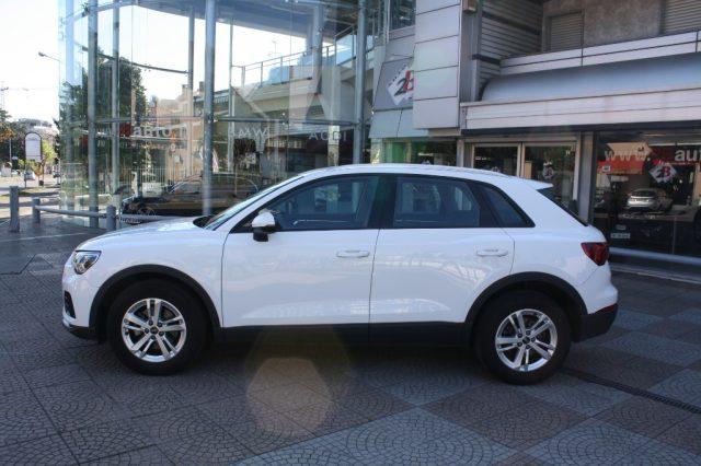 AUDI Q3 35 TDI S tronic Business