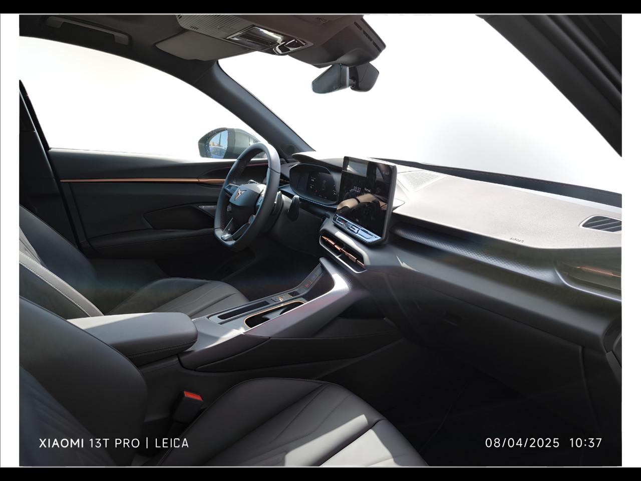 CUPRA CUPRA Terramar VZ 1.5 e-HYBRID 200 kW (272 CV) pHEV DSG 6 marce 2WD