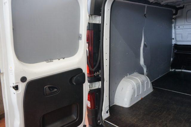 RENAULT Trafic T27 2.0 dCi 110CV PC-TN Furgone Start