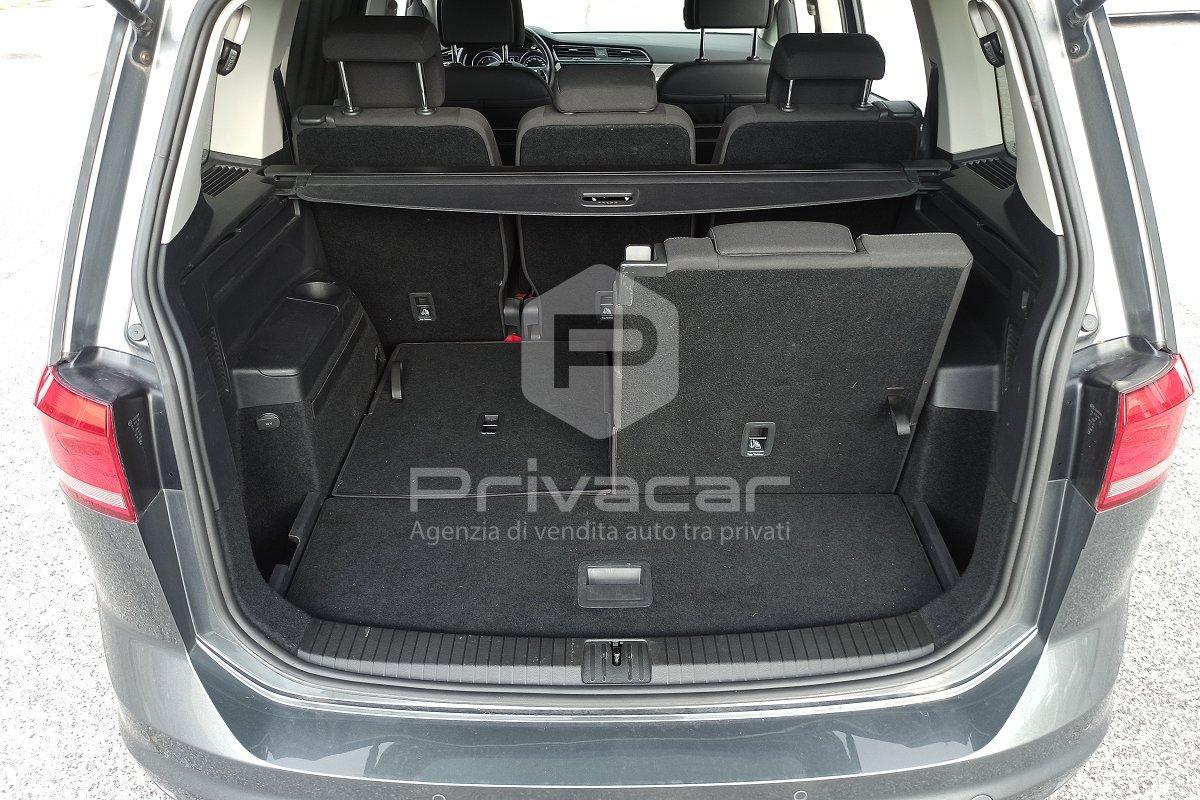 VOLKSWAGEN Touran 2.0 TDI 115 CV DSG Business BlueMotion Technology