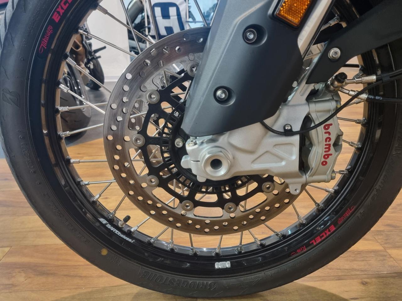 Mv Agusta LXP ENDURO VELOCE