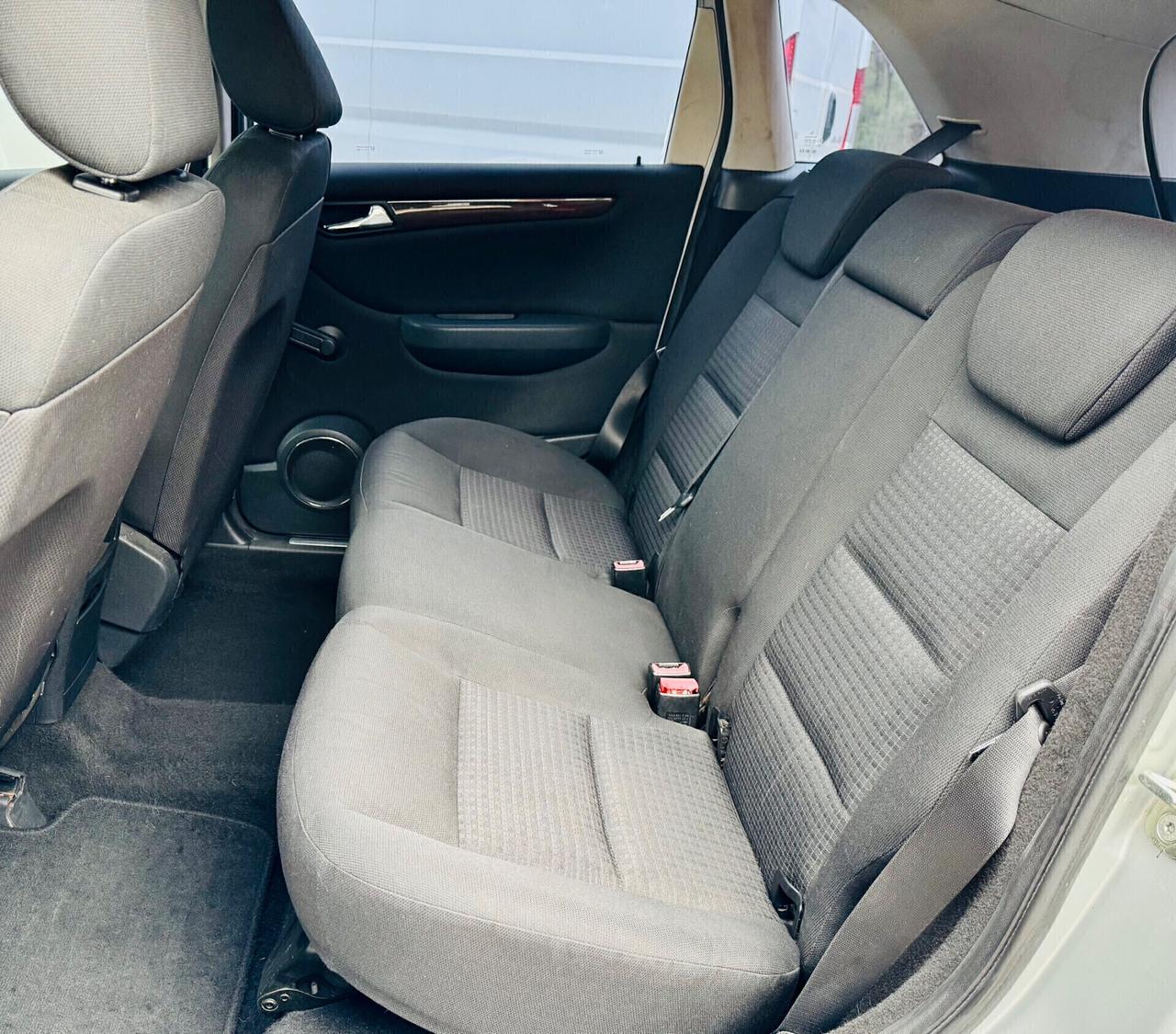 Mercedes-benz B 200 CDI Sport AUTOMATICO ok Neopatentati