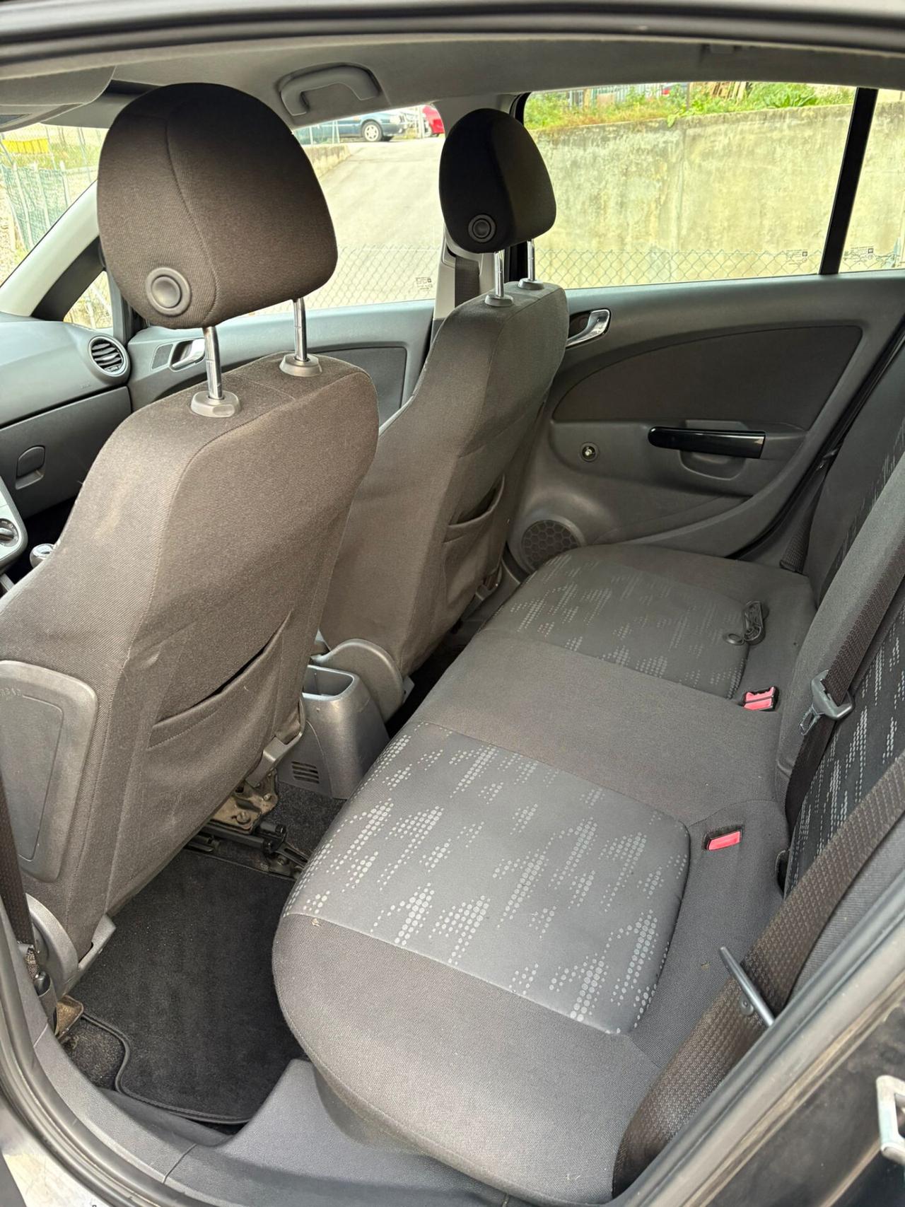 Opel Corsa 1.2 5 porte Cosmo - Ok Neopatentato