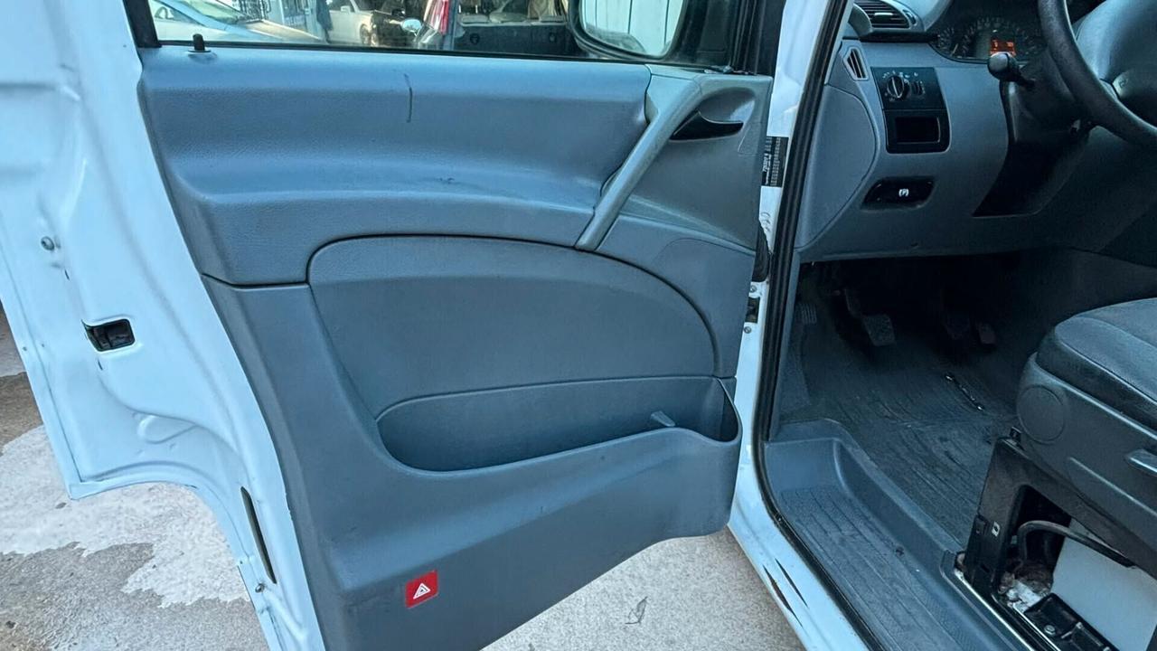 Mercedes-benz Vito Mercedes vito 3 posti