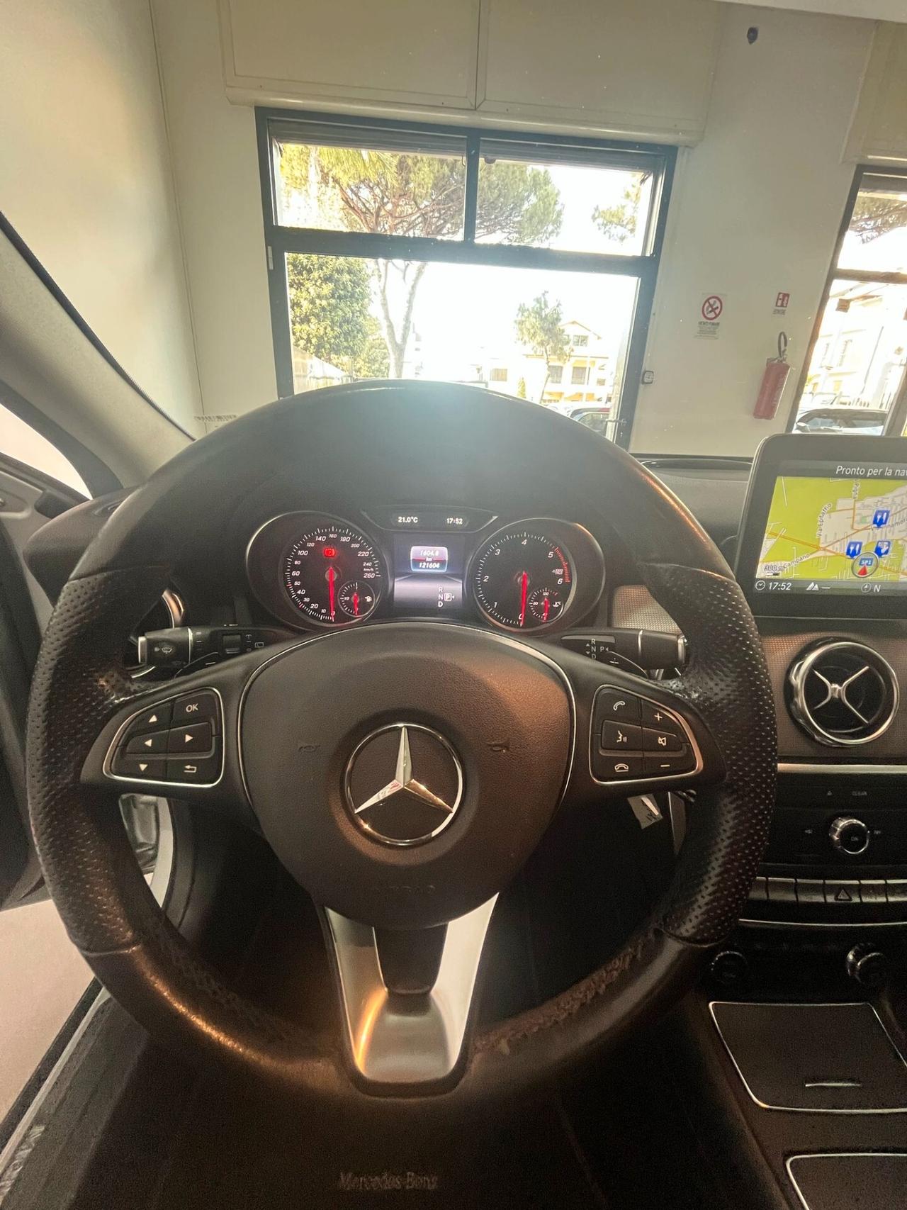 Mercedes-benz GLA 200 GLA 200 d Automatic 4Matic Sport