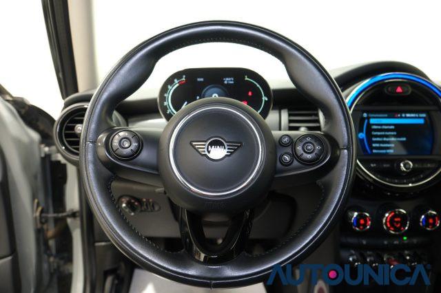 MINI Cooper 1.5 HYPE 5 PORTE AUTOMATICA UNION JACK FULL LED