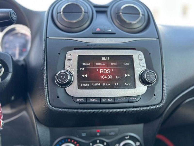 Alfa Romeo MiTo 1.3 JTDM 85CV SES DISTINCTIVE