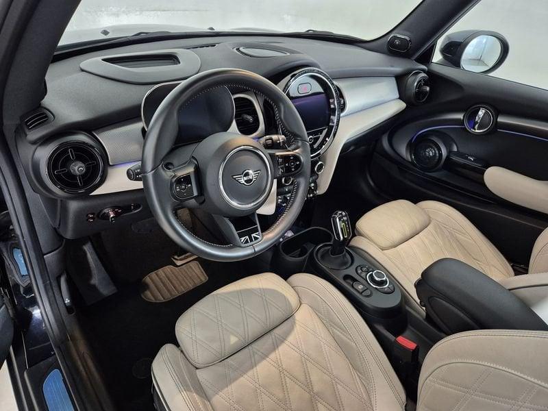 MINI Full Electric Mini F56 2021 Mini 3p Cooper SE Classic auto