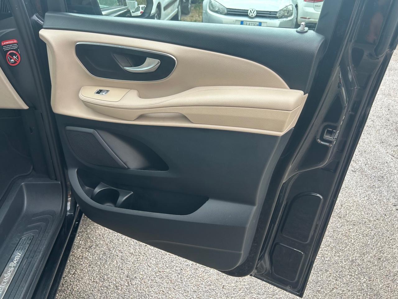 Mercedes-benz V 250 d Automatic Premium Extralong