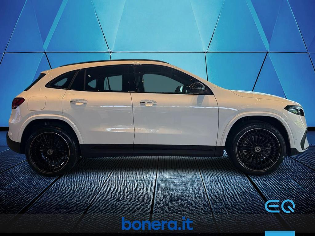 Mercedes EQA 300 AMG Line Advanced Plus 4Matic