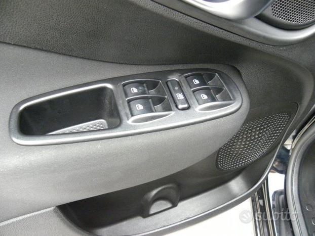 FIAT 500L 1.4 95 CV S&S Mirror